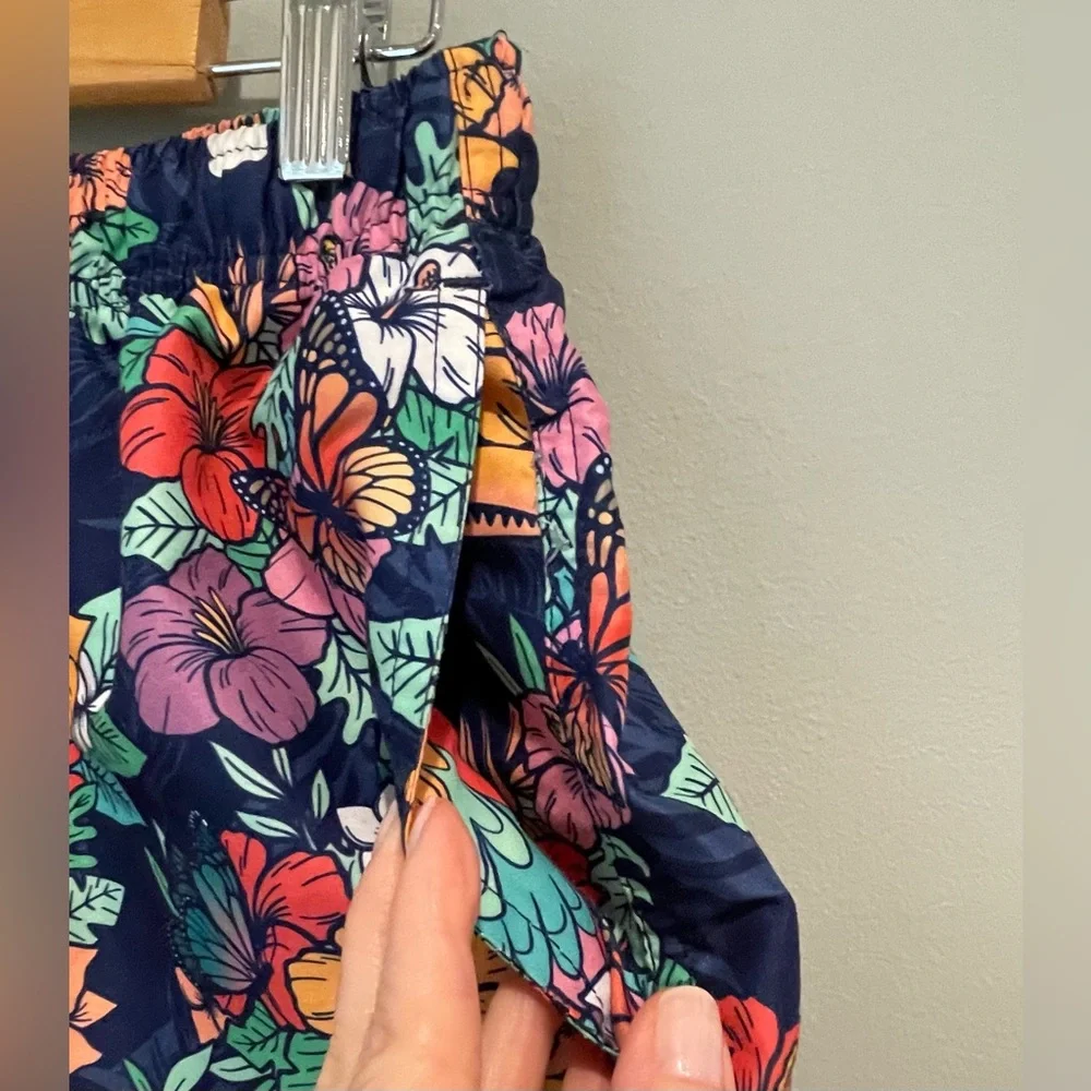 Boardies Apparel Tropical Print Men’s Mesh Lined Hawaiian Swim Trunks-Size Large